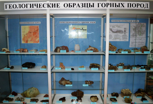 Нюксенский музей открыл выставку, посвященную геологии края